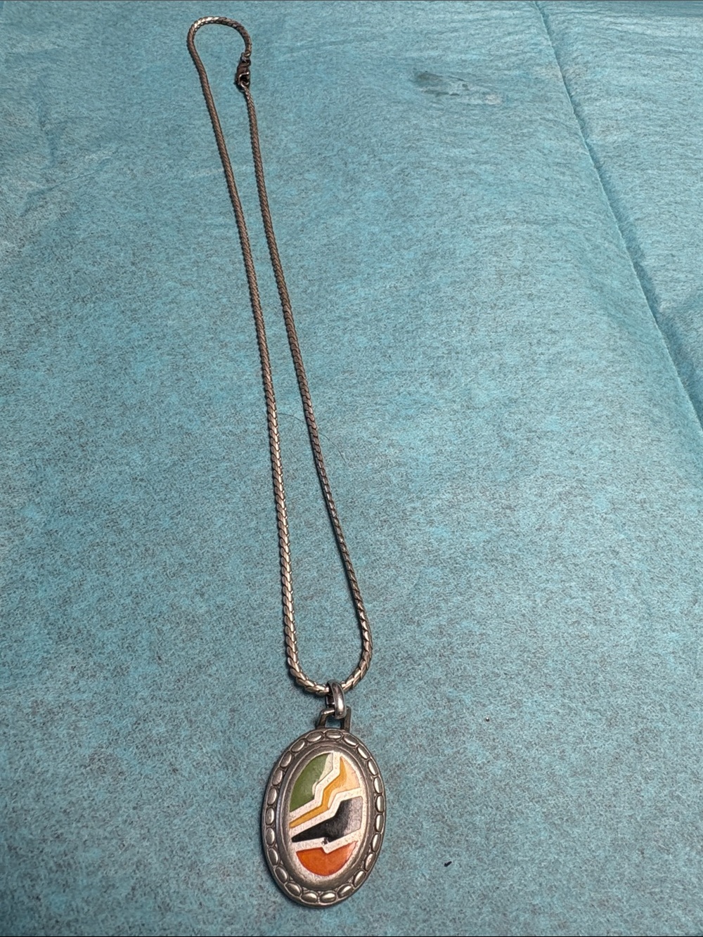 Vintage Pewter Inlay Oval Pendant Necklace - Women's Jewelry